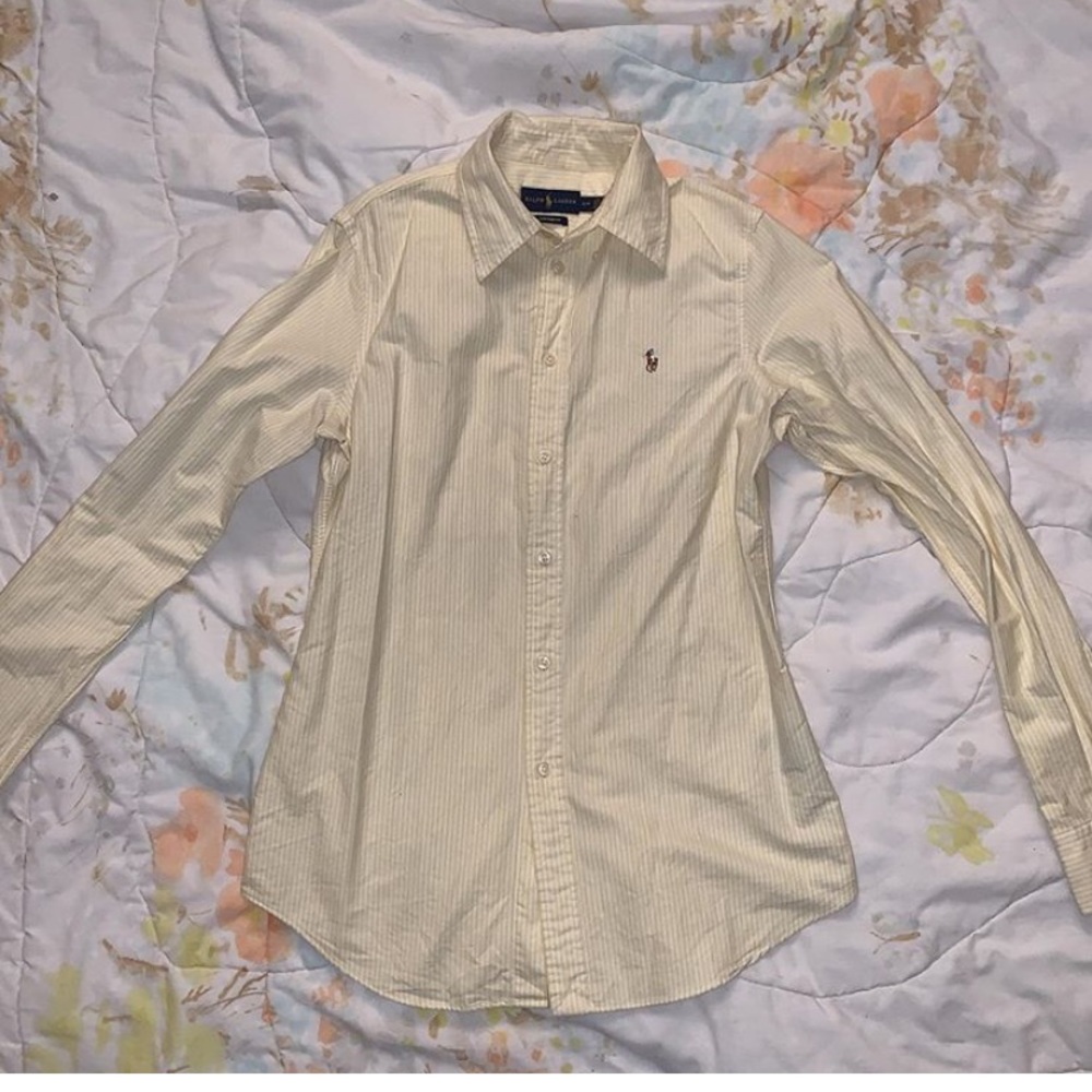 Yellow and white dress shirt.